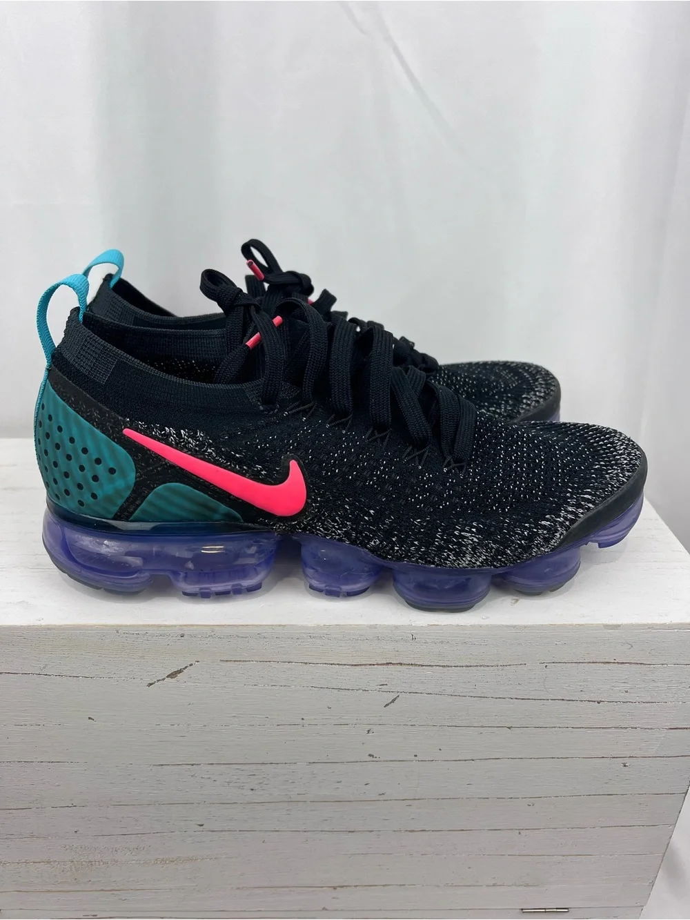 Nike Air VaporMax Flyknit 2 Hot Punch 942843-003